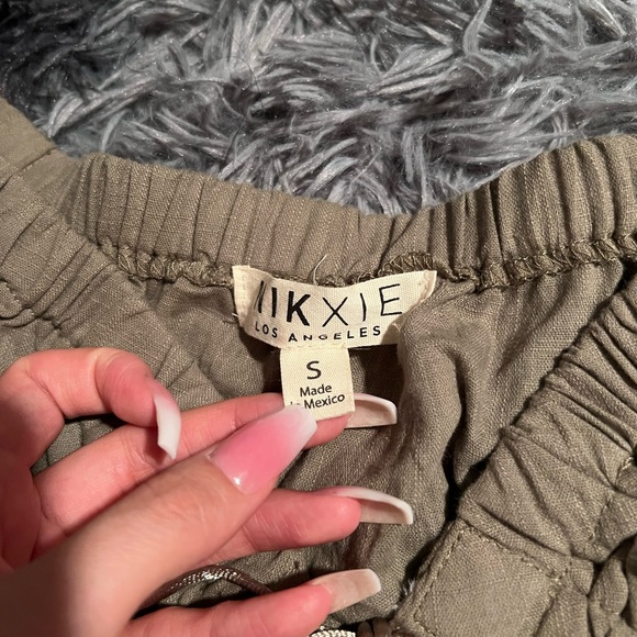 Nikxie Los Angeles Crop Top - Olive - Picture 4 of 4